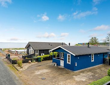 Vakantiehuis "Urda" - 50m from the sea