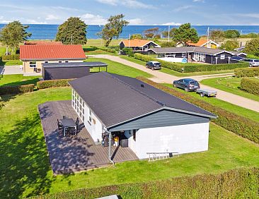 Vakantiehuis &quot;Todor&quot; - 150m from the sea