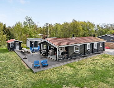 Vakantiehuis "Hardina" - 300m from the sea