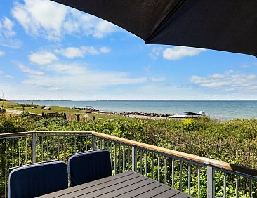 Vakantiehuis "Luci" - 20m from the sea