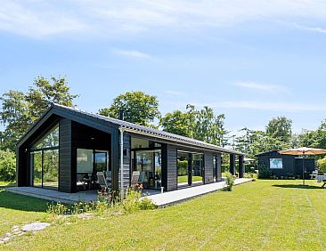 Vakantiehuis "Huldrik" - 100m from the sea