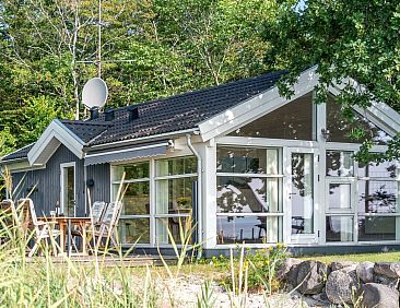 Vakantiehuis "Selja" - 15m from the sea