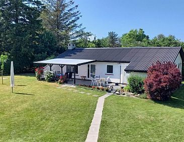 Vakantiehuis "Merit" - 800m from the sea