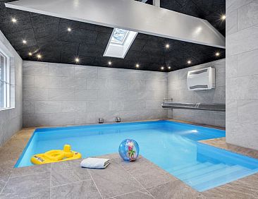 Vakantiehuis "Ribanna" - 650m from the sea