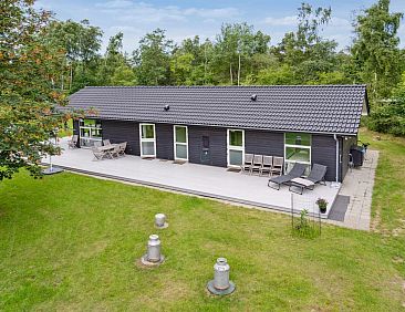 Vakantiehuis "Anett" - 375m from the sea