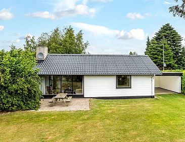 Vakantiehuis &quot;Ognen&quot; - 800m from the sea