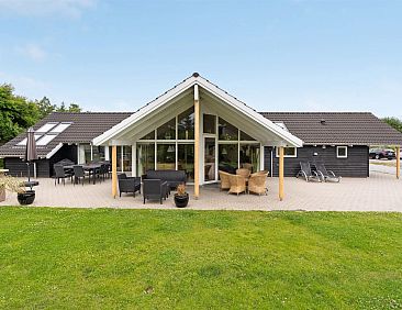 Vakantiehuis "Harek" - 800m from the sea