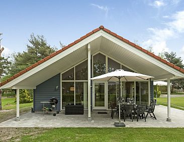 Vakantiehuis "Heraldina" - 800m from the sea