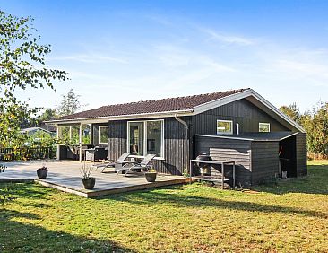 Vakantiehuis "Touko" - 850m from the sea