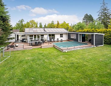 Vakantiehuis "Erna" - 900m from the sea
