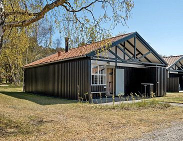 Vakantiehuis "Elenor" - 300m from the sea