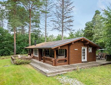 Vakantiehuis "Erika" - 250m from the sea