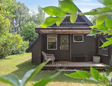 Vakantiehuis "Jouni" - 1.6km from the sea