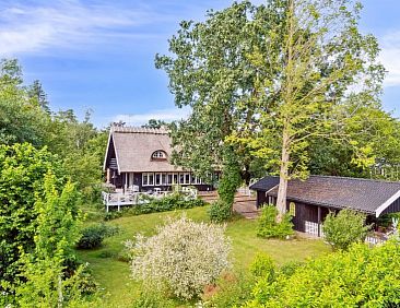 Vakantiehuis "Nanya" - 700m from the sea