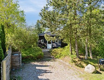 Vakantiehuis "Magh" - 400m from the sea