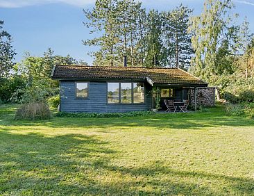 Vakantiehuis "Ela" - 1.1km from the sea