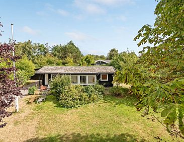 Vakantiehuis "Meeno" - 200m from the sea