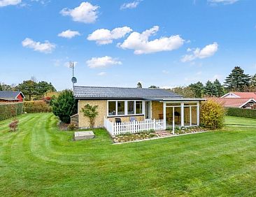 Vakantiehuis "Johanna" - 400m from the sea