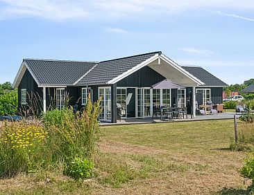 Vakantiehuis "Annerose" - 550m from the sea