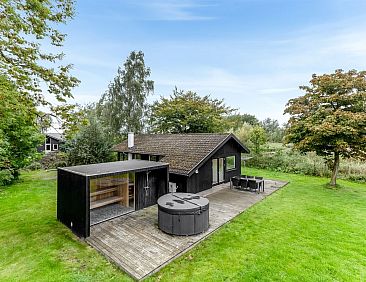 Vakantiehuis "Litle" - 30m from the sea