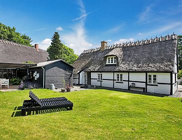 Vakantiehuis "Sibo" - 1.5km from the sea