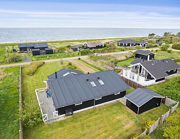 Vakantiehuis "Ewa" - 75m from the sea