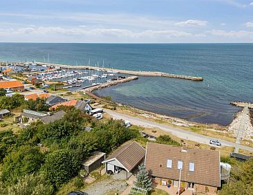 Vakantiehuis "Dzavid" - 50m from the sea