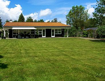 Vakantiehuis "Cedomir" - 625m from the sea