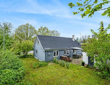 Vakantiehuis "Onida" - 5.5km from the sea