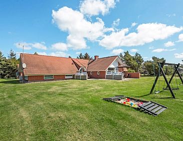 Vakantiehuis "Swening" - 2.1km from the sea