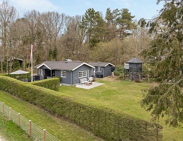 Vakantiehuis "Edele" - 800m from the sea