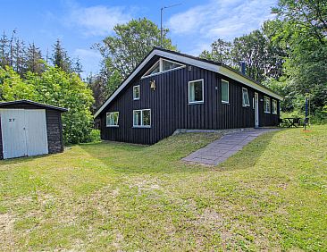 Vakantiehuis "Ernestina" - 500m from the sea