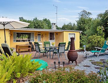 Vakantiehuis "Aslak" - 600m from the sea