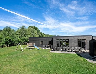 Vakantiehuis "Abbo" - 750m from the sea