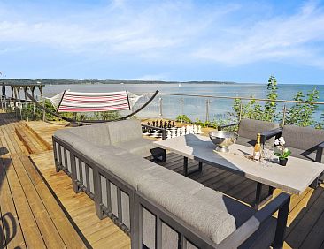 Vakantiehuis &quot;Alimpij&quot; - 5m from the sea