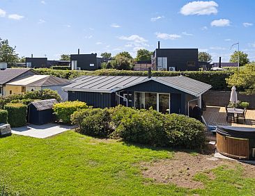 Vakantiehuis &quot;Enrica&quot; - 250m from the sea