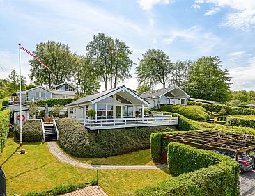 Vakantiehuis &quot;Tini&quot; - 50m to the fjord