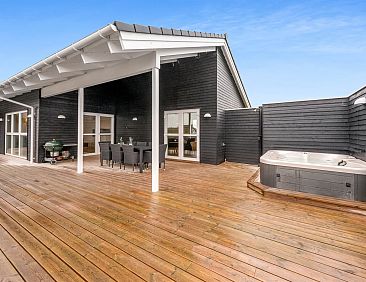 Vakantiehuis &quot;Markku&quot; - 400m from the sea