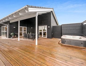 Vakantiehuis "Markku" - 400m from the sea