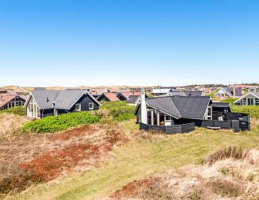 Vakantiehuis "Eldmar" - 500m from the sea