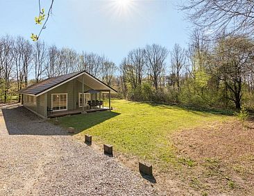 Vakantiehuis "Eryka" - 28km from the sea