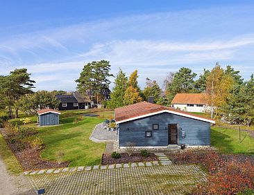 Vakantiehuis "Liesel" - 700m from the sea