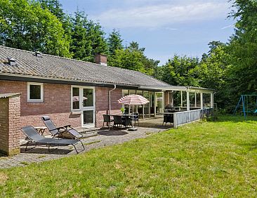 Vakantiehuis "Ingebrit" - 7km from the sea