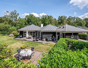 Vakantiehuis "Jyrki" - 100m from the sea