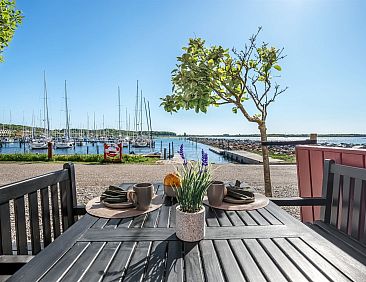 Appartement "Ethly" - 10m from the sea