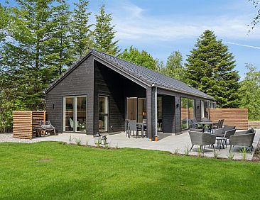 Vakantiehuis "Laina" - 250m from the sea