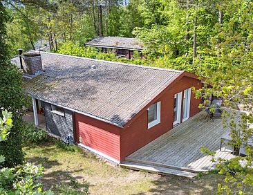 Vakantiehuis "Henryette" - 1.5km from the sea