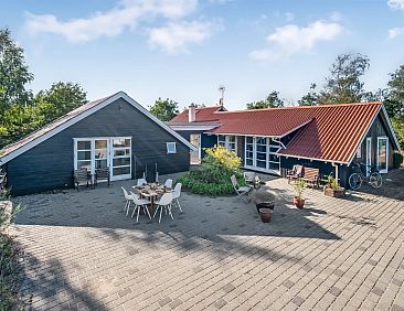 Vakantiehuis "Tede" - 1km from the sea