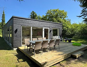 Vakantiehuis "Albina" - 650m from the sea