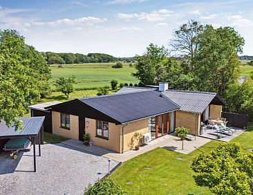 Vakantiehuis &quot;Mechthild&quot; - 700m from the sea